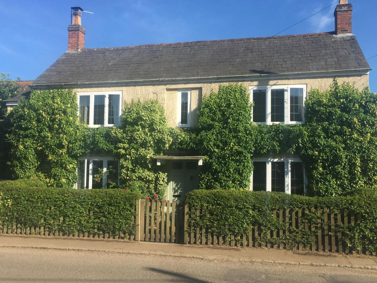 Ivy Cottage B And B Buckingham Kültér fotó