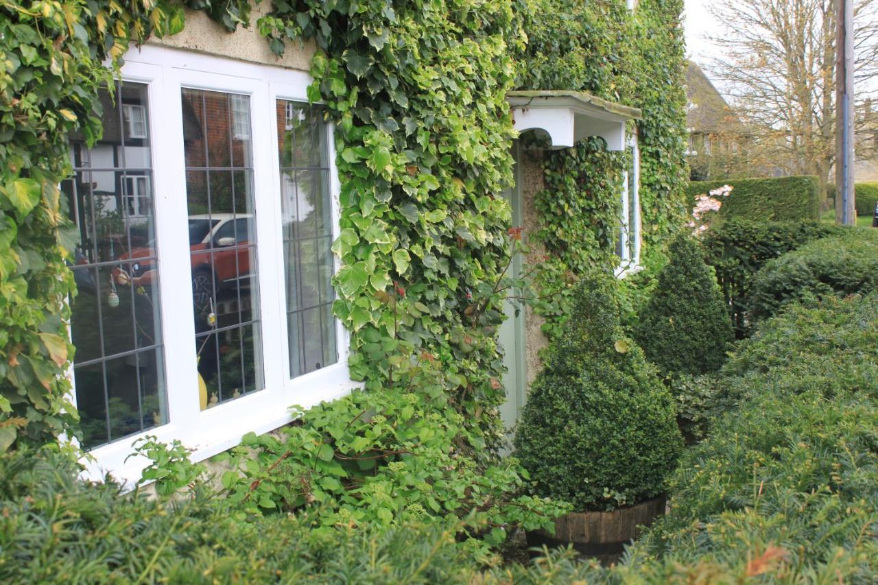 Ivy Cottage B And B Buckingham Kültér fotó